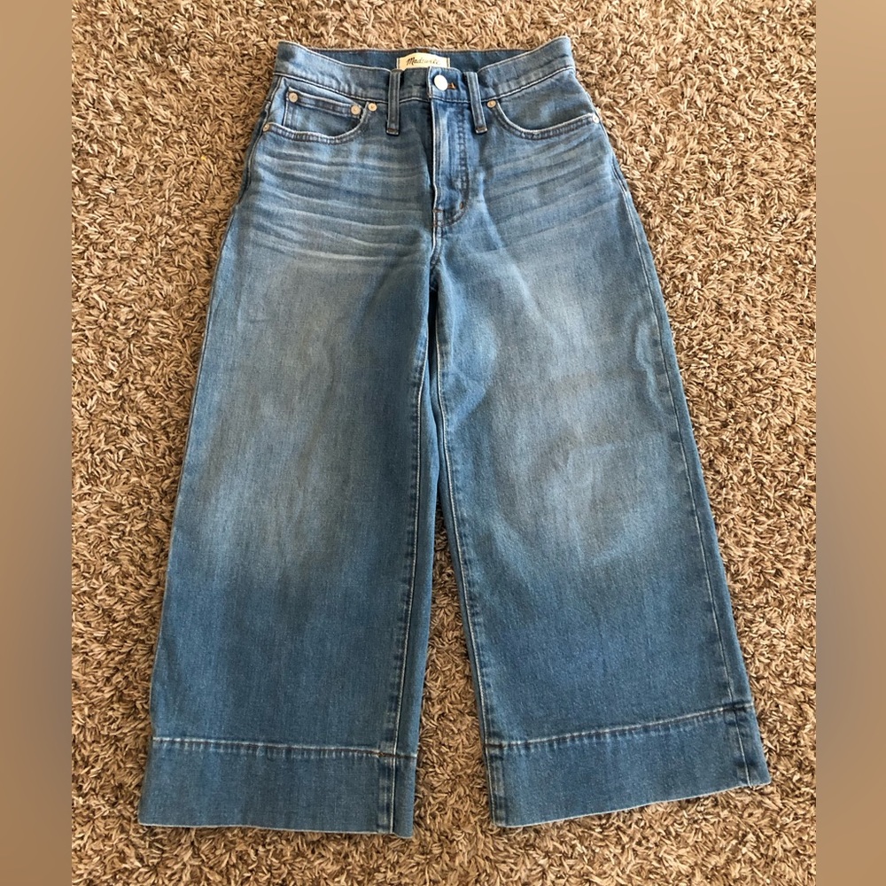 Madewell Petite Wide-Leg Crop Jeans In Delancey Wash, size Petite 25.